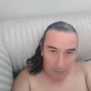 Meet your Posher, Javier